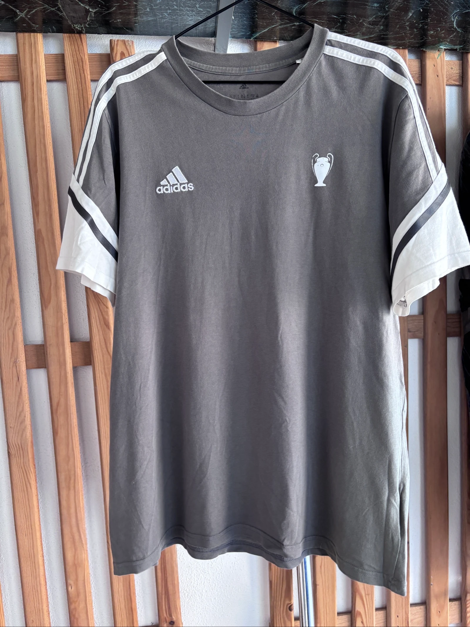 Camiseta adidas – photo 2